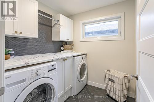 6865 Royal Magnolia Avenue, London, ON - Indoor Photo Showing Laundry Room