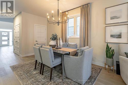 6865 Royal Magnolia Avenue, London, ON - Indoor Photo Showing Dining Room