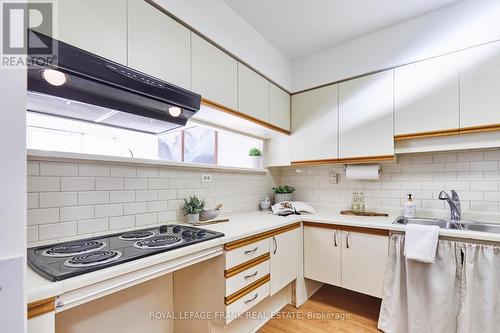 107 - 1890 Valley Farm Road, Pickering (Town Centre), ON - Indoor Photo Showing Kitchen With Double Sink