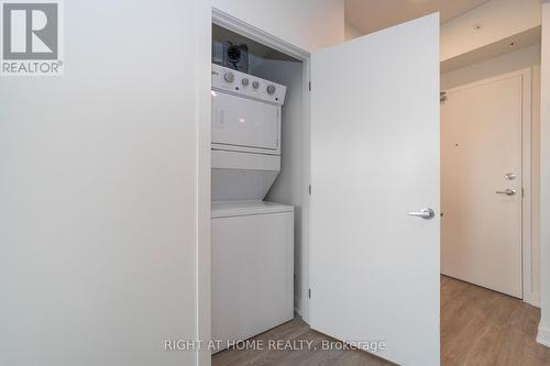 707 - 353 Gardner Street, Ottawa, ON - Indoor Photo Showing Laundry Room