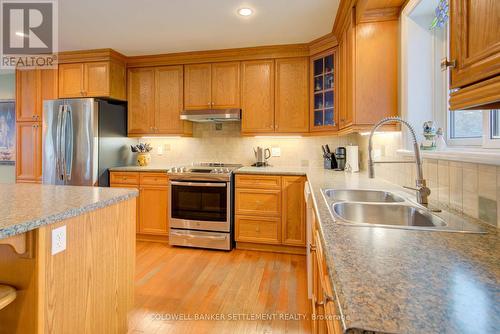 28 Sunset Boulevard, Perth, ON - Indoor Photo Showing Kitchen With Double Sink