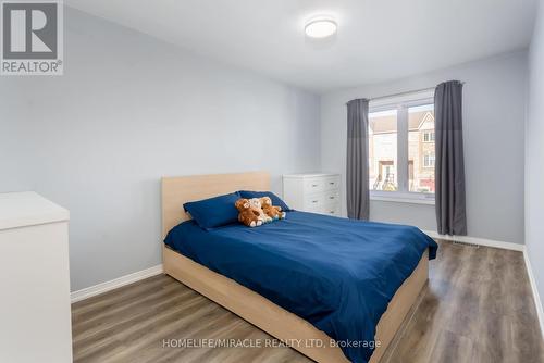 220 Kelso Crescent, Vaughan, ON - Indoor Photo Showing Bedroom