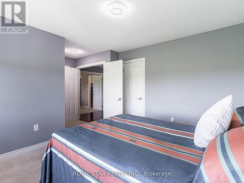 24 Bonnieglen Farm Boulevard, Caledon, ON - Indoor Photo Showing Bedroom