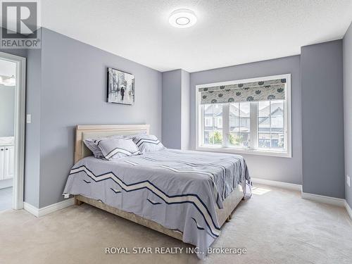 24 Bonnieglen Farm Boulevard, Caledon, ON - Indoor Photo Showing Bedroom