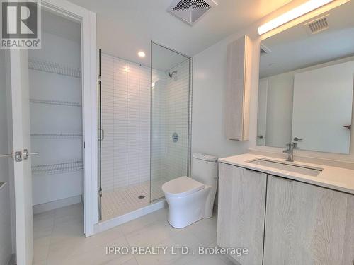 426 - 86 Dundas Street E, Mississauga, ON - Indoor Photo Showing Bathroom