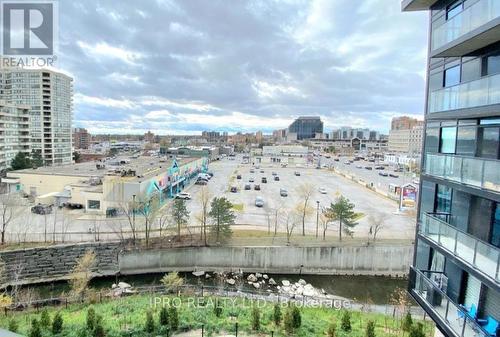 426 - 86 Dundas Street E, Mississauga, ON - Outdoor With Balcony