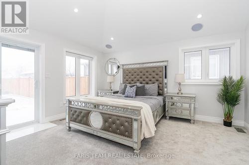 1135 Poplar Drive, Innisfil, ON - Indoor Photo Showing Bedroom