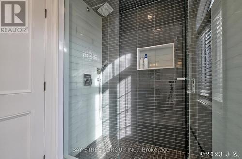 60 Emmett Avenue, Toronto, ON -  Photo Showing Bathroom