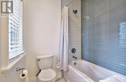 60 Emmett Avenue, Toronto, ON - Indoor Photo Showing Bathroom