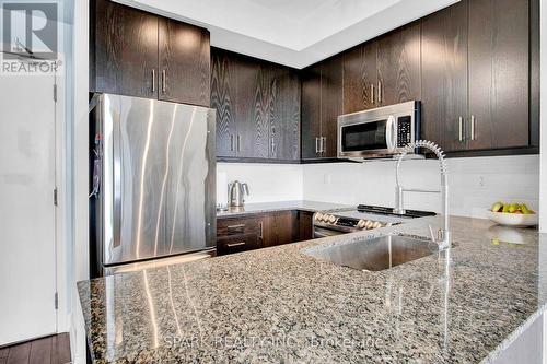 1018 - 15 James Finlay Way, Toronto, ON - Indoor Photo Showing Kitchen With Stainless Steel Kitchen With Upgraded Kitchen