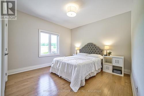 3948 Vandorf Side Road, Whitchurch-Stouffville, ON - Indoor Photo Showing Bedroom