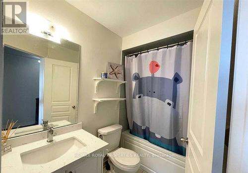 104 Roy Grove Way, Markham, ON - Indoor Photo Showing Bathroom