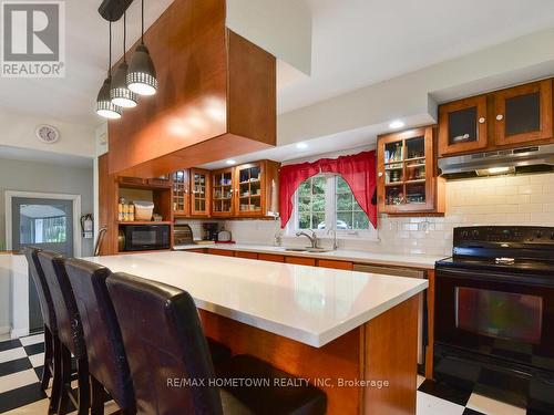 118 North Channel Road, Edwardsburgh/Cardinal, ON - Indoor Photo Showing Kitchen