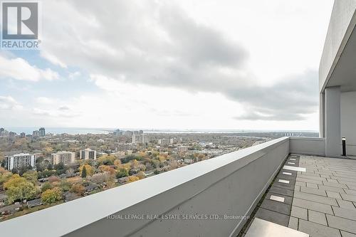 602 - 2081 Fairview Street, Burlington, ON - Outdoor With View