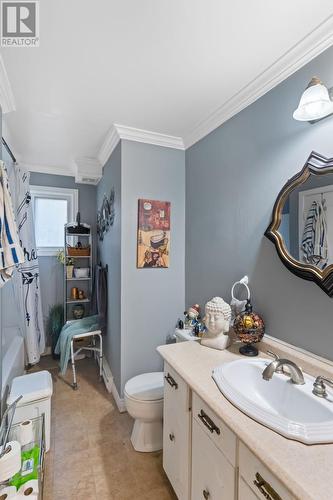 11 Wickham Place, St Johns, NL - Indoor Photo Showing Bathroom