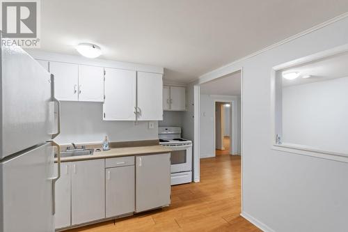 11 Wickham Place, St Johns, NL - Indoor Photo Showing Kitchen