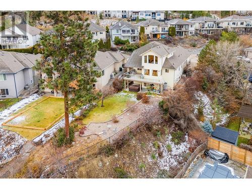 Mature trees on the property - 620 Arrowleaf Lane, Kelowna, BC - Outdoor