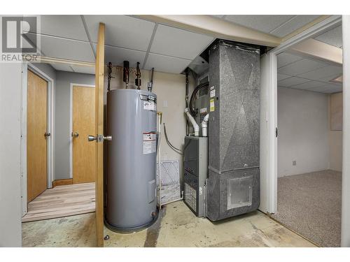 157 Tamarack Avenue, Kamloops, BC - Indoor Photo Showing Basement