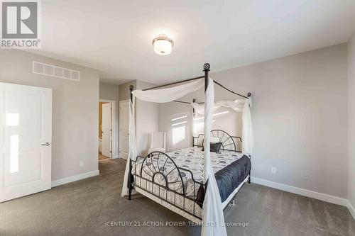 203 Joshua Street, Ottawa, ON - Indoor Photo Showing Bedroom