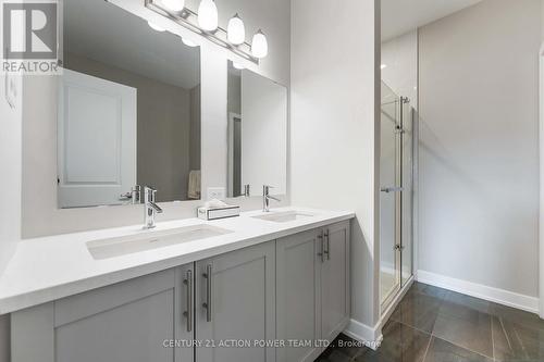 203 Joshua Street, Ottawa, ON - Indoor Photo Showing Bathroom