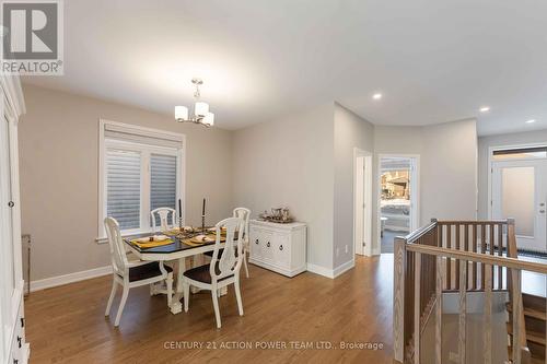 203 Joshua Street, Ottawa, ON - Indoor Photo Showing Dining Room