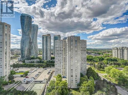 3695 Kaneff Crescent, Mississauga, ON - Outdoor With View