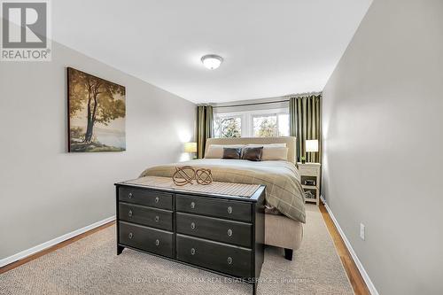 2398 Maryvale Court, Burlington, ON - Indoor Photo Showing Bedroom