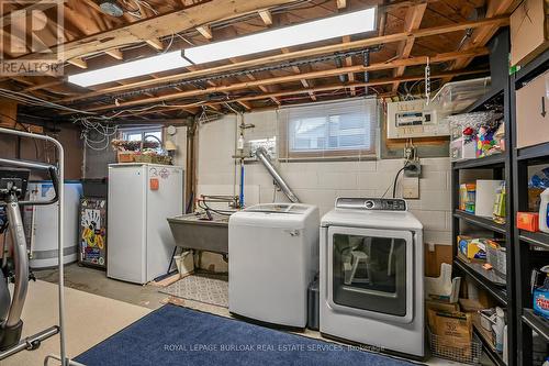 2398 Maryvale Court, Burlington, ON - Indoor Photo Showing Laundry Room