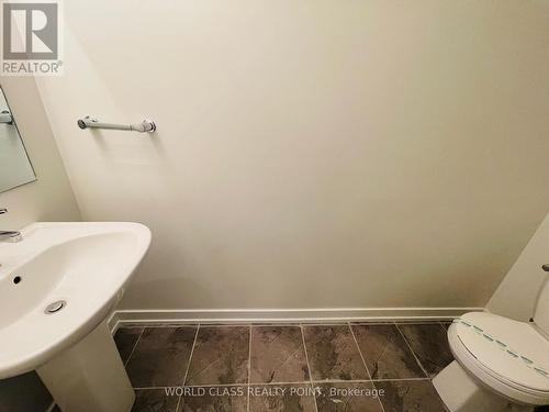 33 - 3546 Colonial Drive, Mississauga, ON - Indoor Photo Showing Bathroom