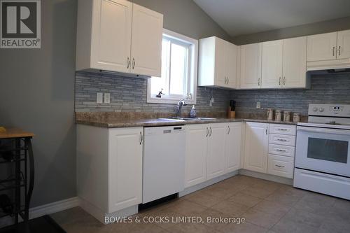 53 Darnley Street, Trent Hills (Hastings), ON - Indoor Photo Showing Kitchen