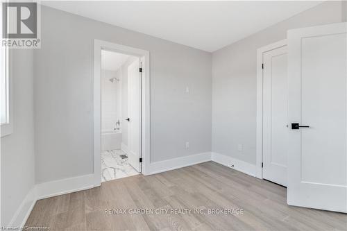 86 Beland Avenue N, Hamilton (Mcquesten), ON - Indoor Photo Showing Other Room