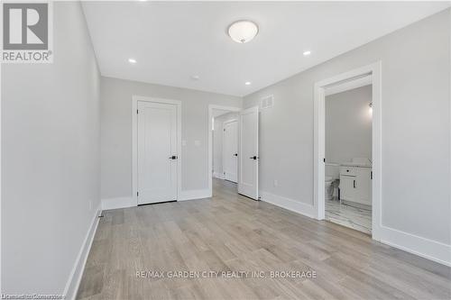 86 Beland Avenue N, Hamilton (Mcquesten), ON - Indoor Photo Showing Other Room