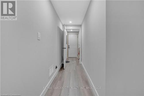 86 Beland Avenue N, Hamilton (Mcquesten), ON - Indoor Photo Showing Other Room