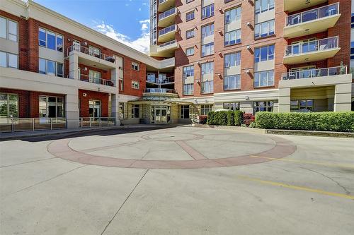 708-1160 Bernard Avenue, Kelowna, BC - Outdoor With Balcony With Facade