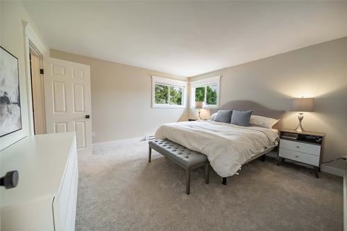 805 31St Avenue, Cranbrook, BC - Indoor Photo Showing Bedroom