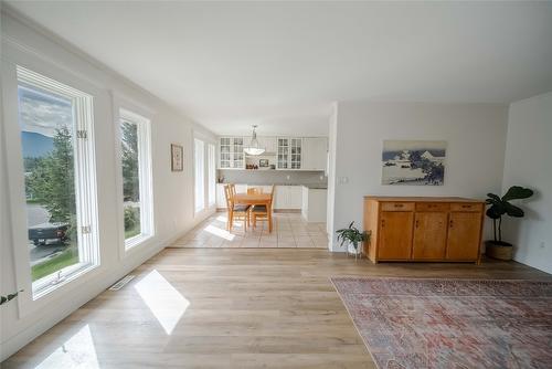 805 31St Avenue, Cranbrook, BC - Indoor Photo Showing Other Room