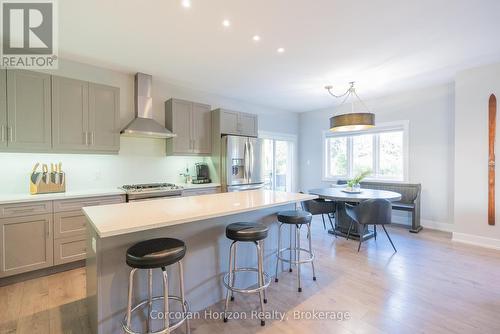 12 Reids Ridge, Oro-Medonte (Moonstone), ON - Indoor Photo Showing Kitchen With Upgraded Kitchen