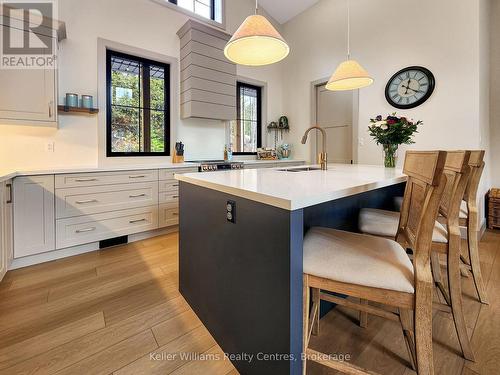 108 Highland Drive, West Grey, ON - Indoor Photo Showing Kitchen With Upgraded Kitchen