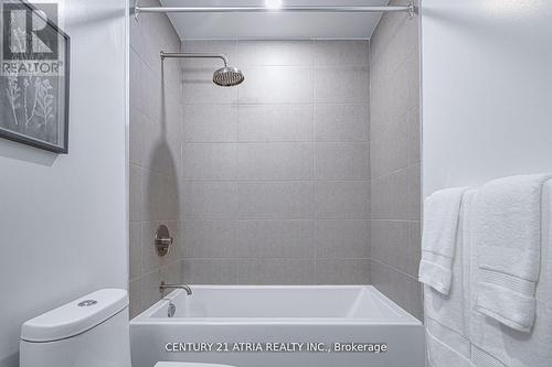 308 - 55 Mercer Street, Toronto, ON - Indoor Photo Showing Bathroom