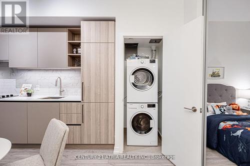 308 - 55 Mercer Street, Toronto, ON - Indoor Photo Showing Laundry Room