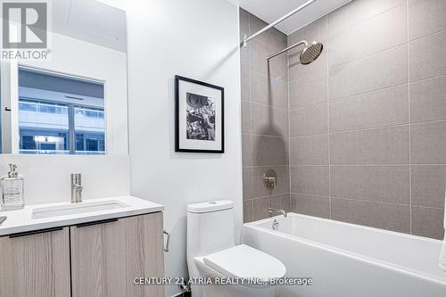 322 - 55 Mercer Street, Toronto, ON - Indoor Photo Showing Bathroom