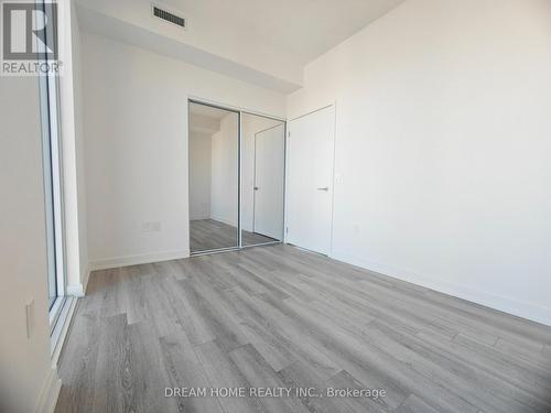 3703 - 238 Simcoe Street, Toronto, ON - Indoor Photo Showing Other Room