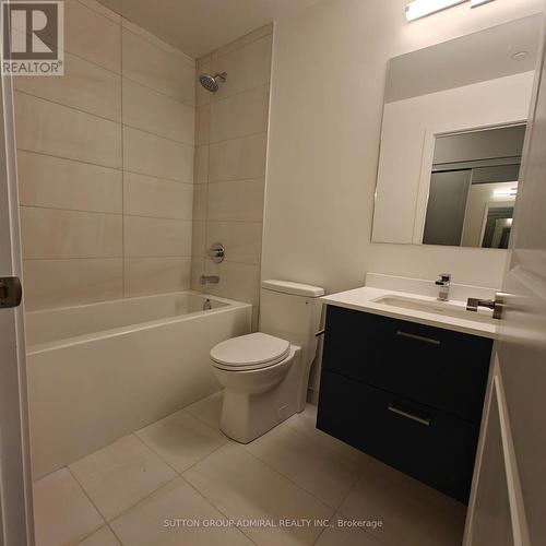 909 - 50 Upper Mall Way, Vaughan, ON - Indoor Photo Showing Bathroom