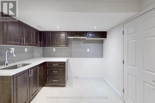 40 Spring Farm Road, Aurora, ON - Indoor Photo Showing Kitchen