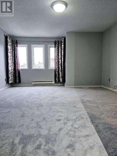 90 Peace Valley Crescent N, Brampton, ON - Indoor Photo Showing Other Room