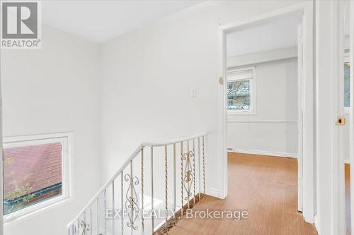 208 Lake Promenade, Toronto, ON - Indoor Photo Showing Other Room