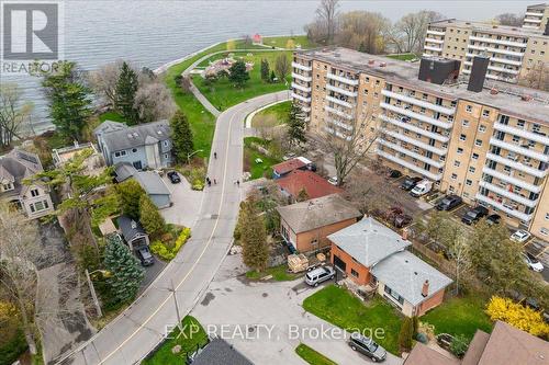 208 Lake Promenade, Toronto, ON - Outdoor With Body Of Water With View