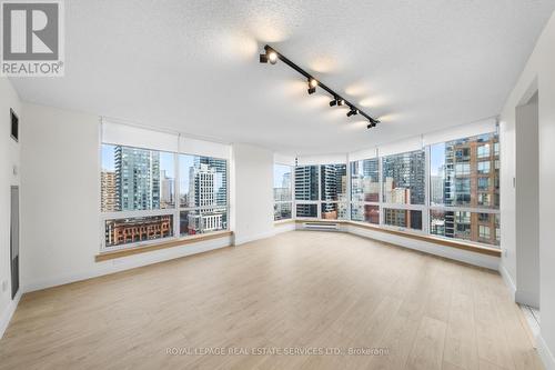 1605 - 1055 Bay Street, Toronto, ON - Indoor