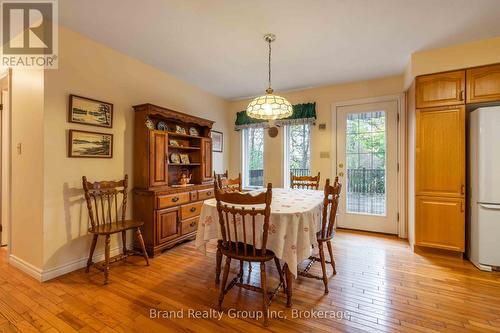 109 Alexandria St Street, Georgian Bluffs, ON - Indoor Photo Showing Dining Room