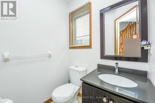 48 Yellow Brick Road, Brampton, ON - Indoor Photo Showing Bathroom